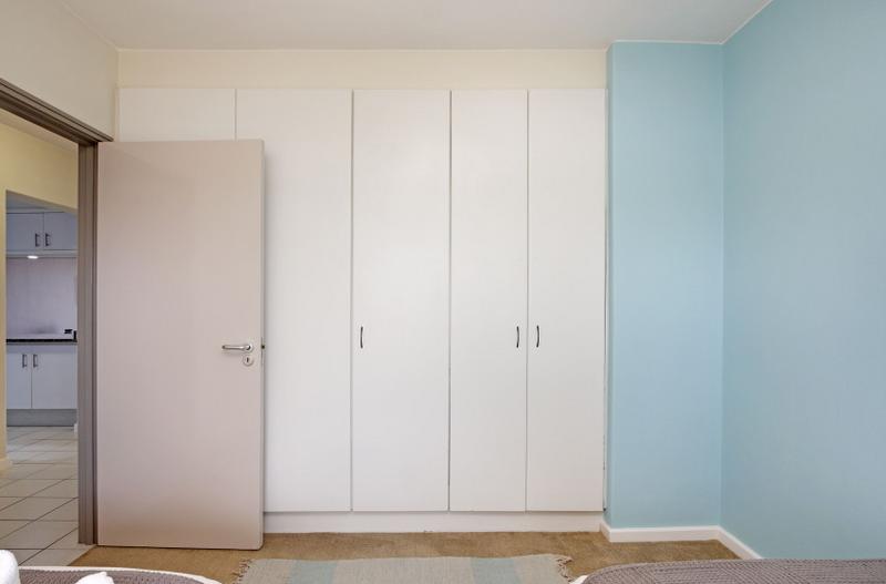 2 Bedroom Property for Sale in Dolphin Beach Western Cape